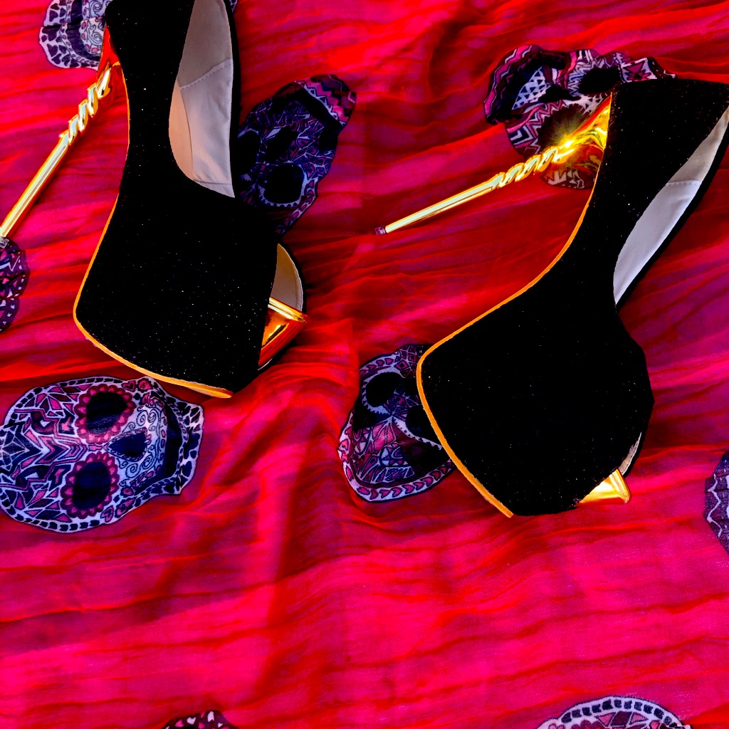 Black And Gold Platform Pumps